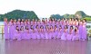 Thầy cô cùng trải nghiệm vịnh Hạ Long xinh đẹp