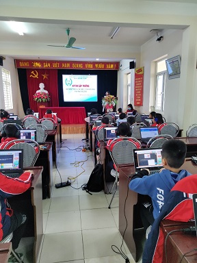 HỌC SINH  SÔI NỔI THAM GIA CUỘC THI IOE CẤP TRƯỜNG