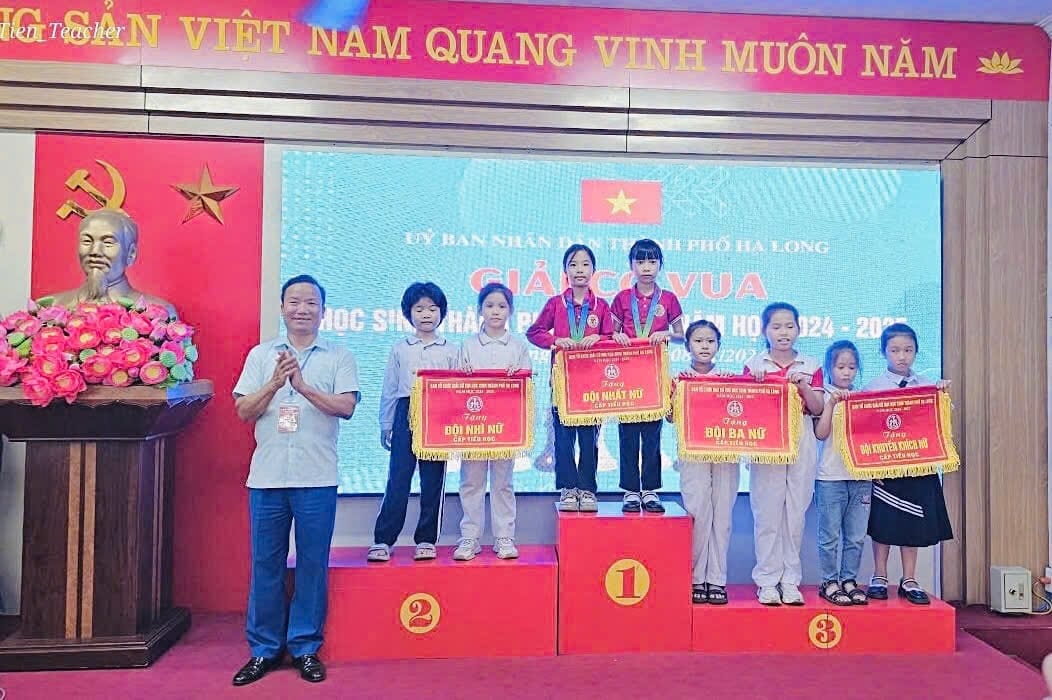 CHÚC MỪNG THÀNH TÍCH CỦA CÁC KỲ THỦ NHÍ TRƯỜNG TIỂU HỌC BÃI CHÁY TRONG GIẢI ĐẤU CỜ VUA HỌC SINH THÀNH PHỐ HẠ LONG NĂM HỌC 2024-2025